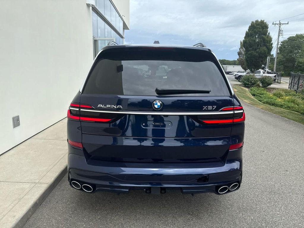 new 2026 BMW ALPINA XB7 car, priced at $165,425
