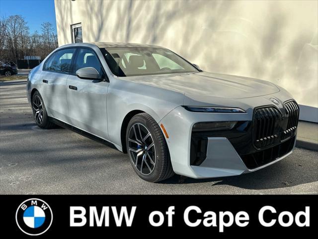 new 2025 BMW 760 car, priced at $134,095