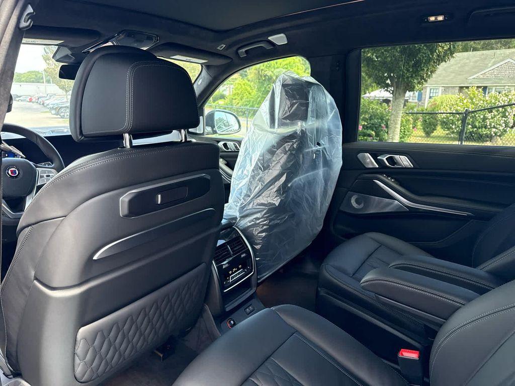 new 2026 BMW ALPINA XB7 car, priced at $163,475