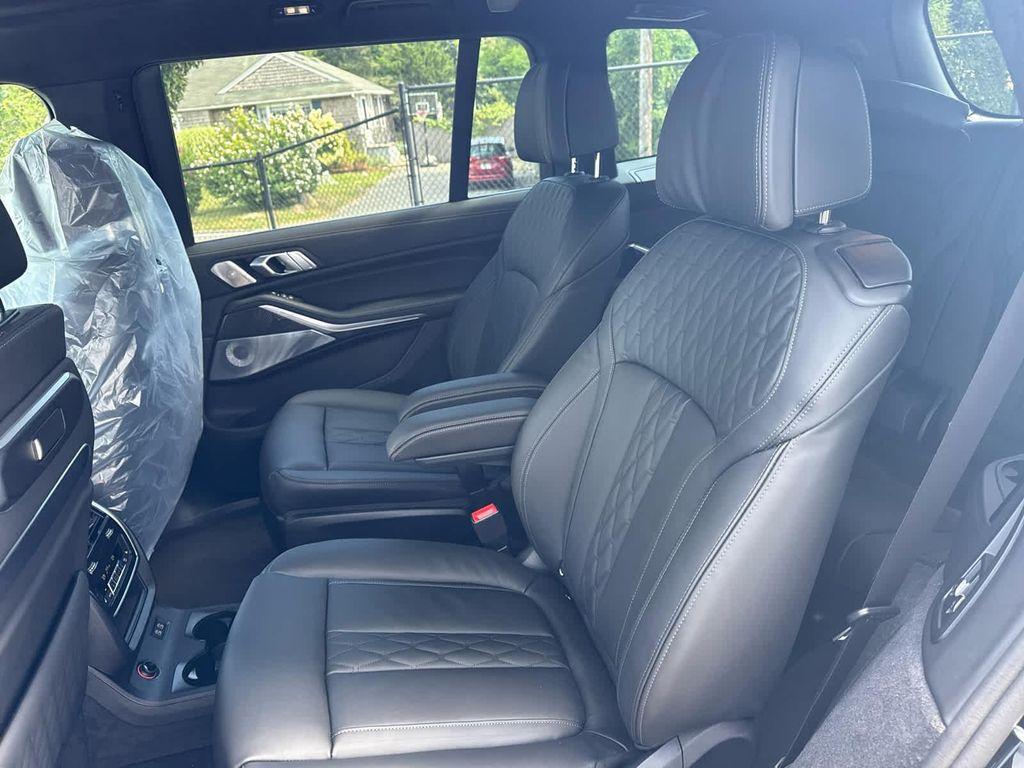 new 2026 BMW ALPINA XB7 car, priced at $163,475