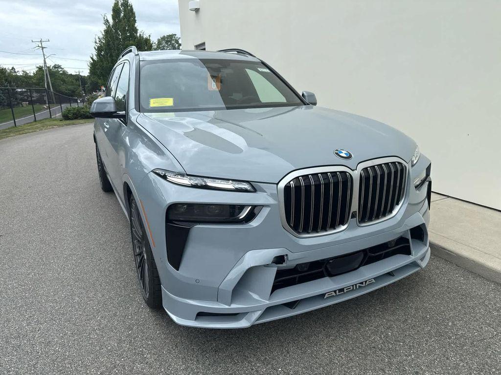 new 2026 BMW ALPINA XB7 car, priced at $163,475