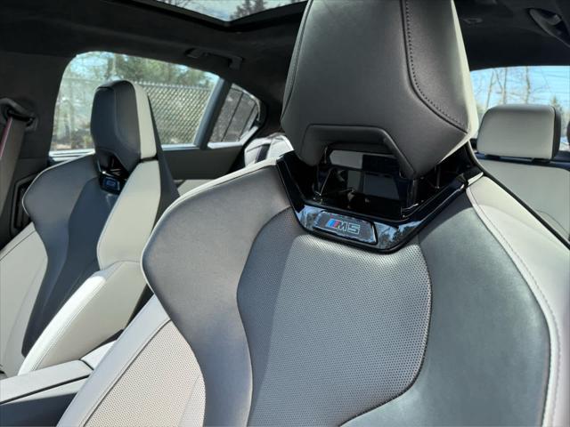 new 2025 BMW M5 car, priced at $125,425