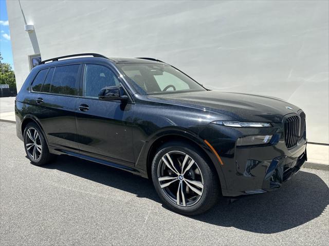 new 2025 BMW X7 car, priced at $123,010