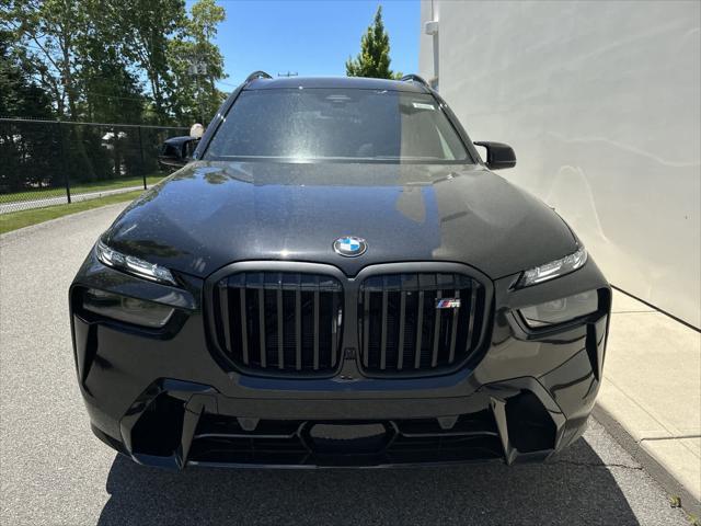 new 2025 BMW X7 car, priced at $123,010