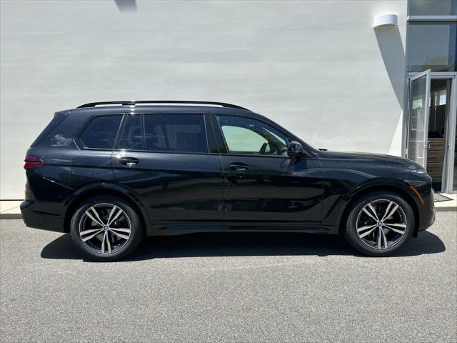 new 2025 BMW X7 car, priced at $123,010