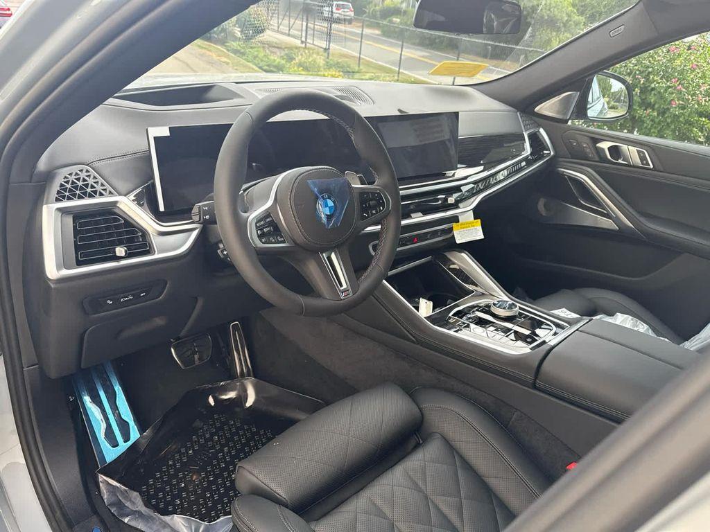 new 2026 BMW X6 car, priced at $111,675