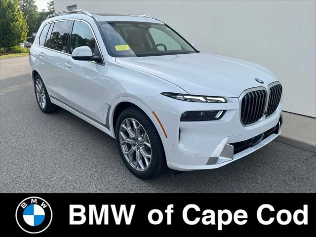 new 2025 BMW X7 car, priced at $89,350