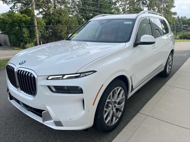 new 2025 BMW X7 car, priced at $89,350