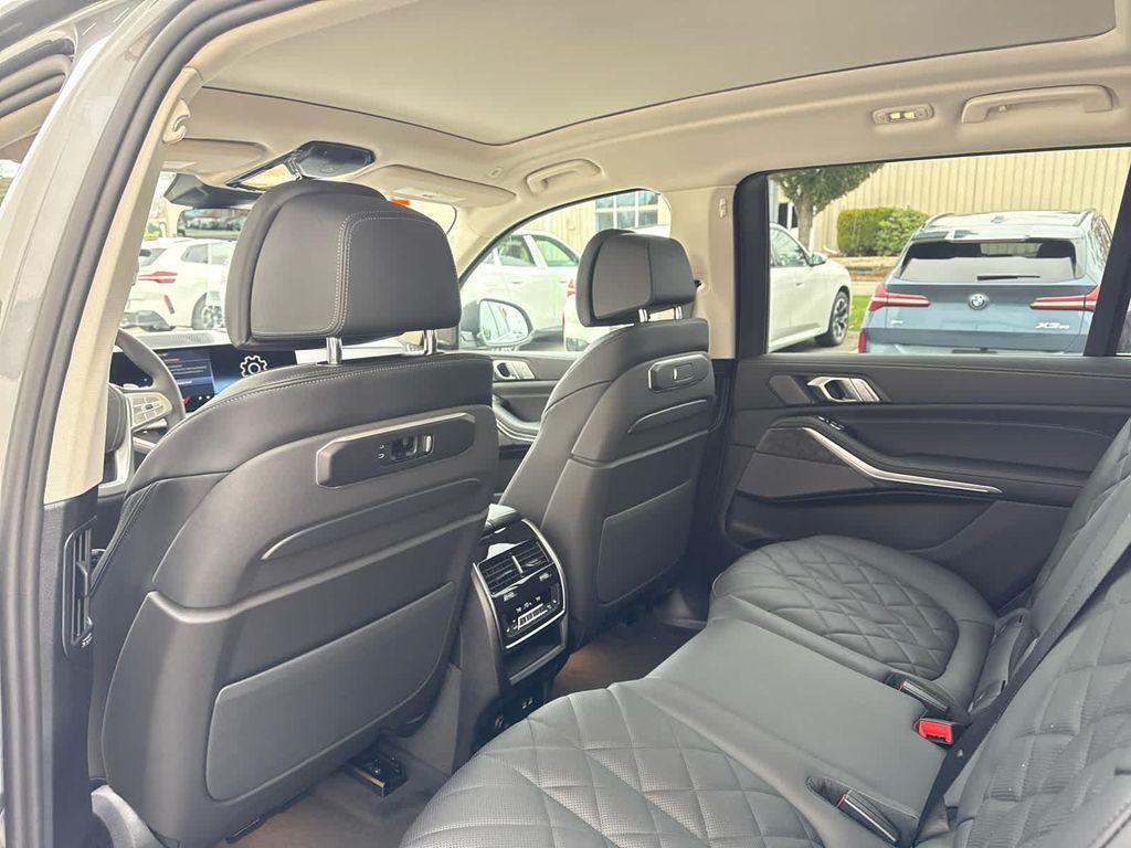 new 2026 BMW X7 car, priced at $91,465