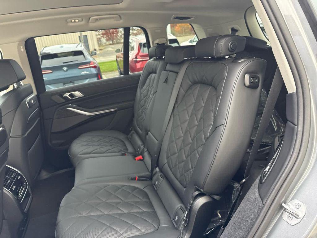 new 2026 BMW X7 car, priced at $91,465