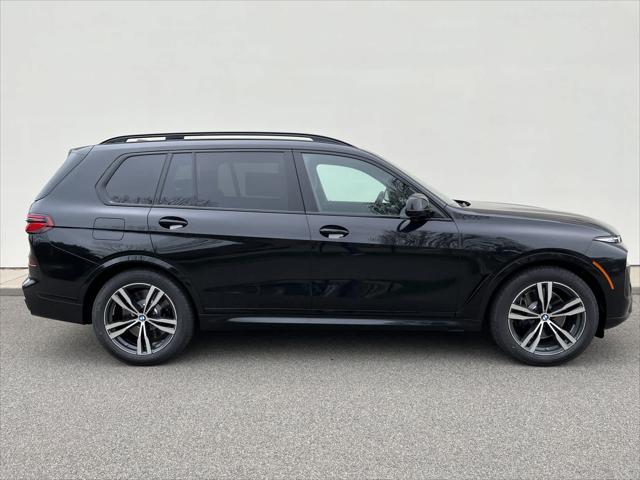 new 2025 BMW X7 car, priced at $120,355