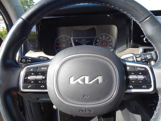 used 2022 Kia Sorento car, priced at $29,461