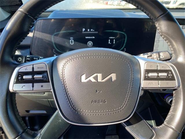 used 2023 Kia Telluride car, priced at $35,244