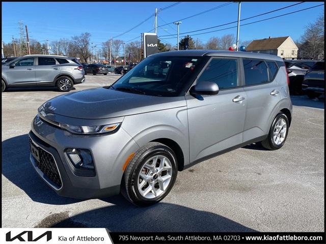 used 2022 Kia Soul car, priced at $17,747