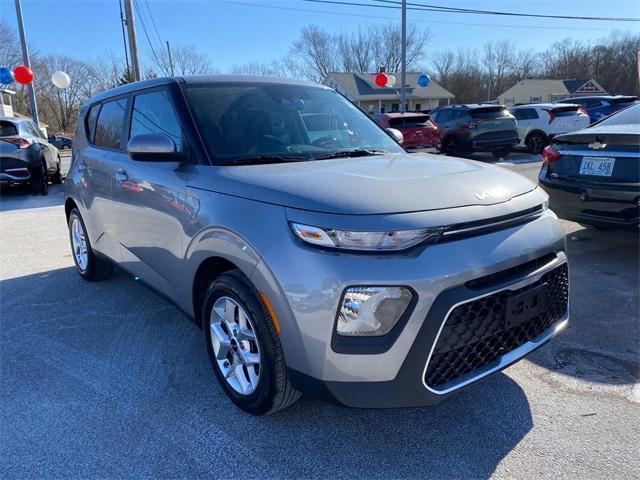 used 2022 Kia Soul car, priced at $17,747