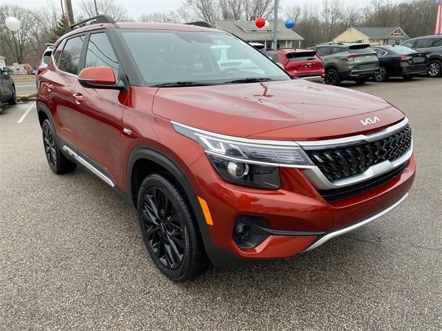 used 2022 Kia Seltos car