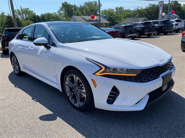 used 2024 Kia K5 car, priced at $27,521