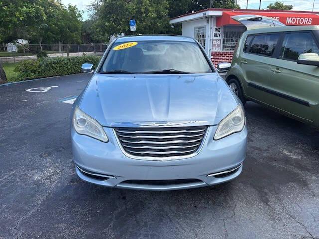 used 2012 Chrysler 200 car, priced at $4,595