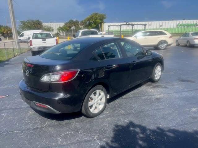 used 2011 Mazda Mazda3 car, priced at $2,595
