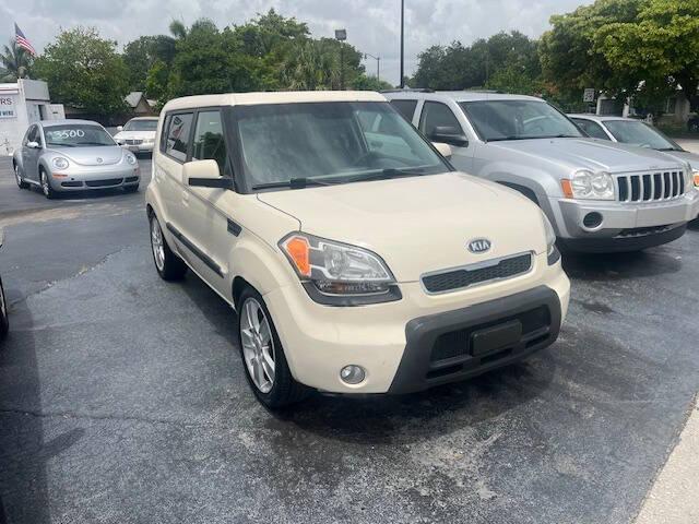 used 2010 Kia Soul car, priced at $3,988