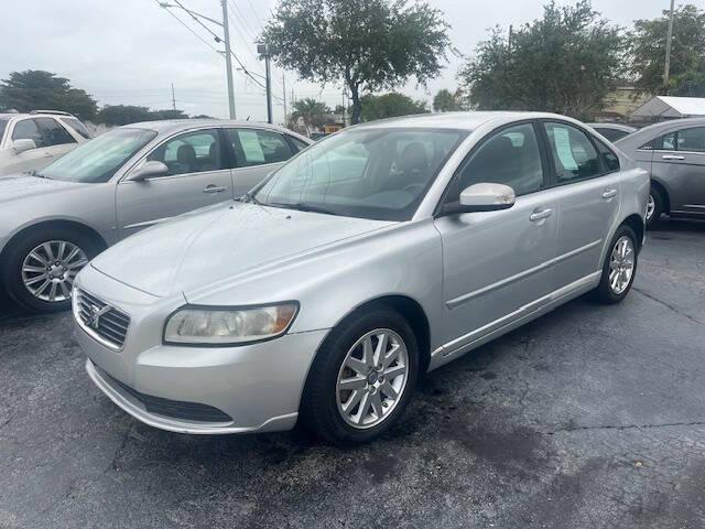 used 2008 Volvo S40 car, priced at $4,495
