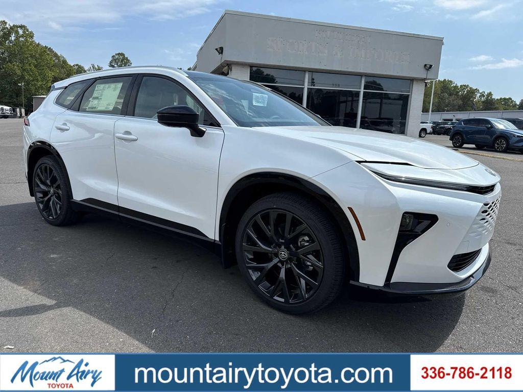 new 2025 Toyota Crown Signia car, priced at $54,454