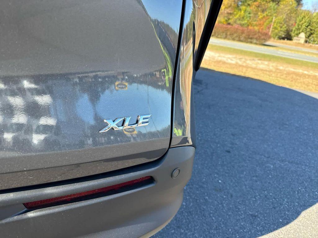 new 2025 Toyota Sienna car, priced at $48,689