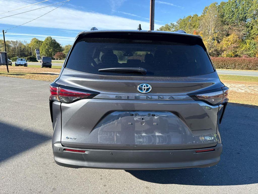 new 2025 Toyota Sienna car, priced at $48,689