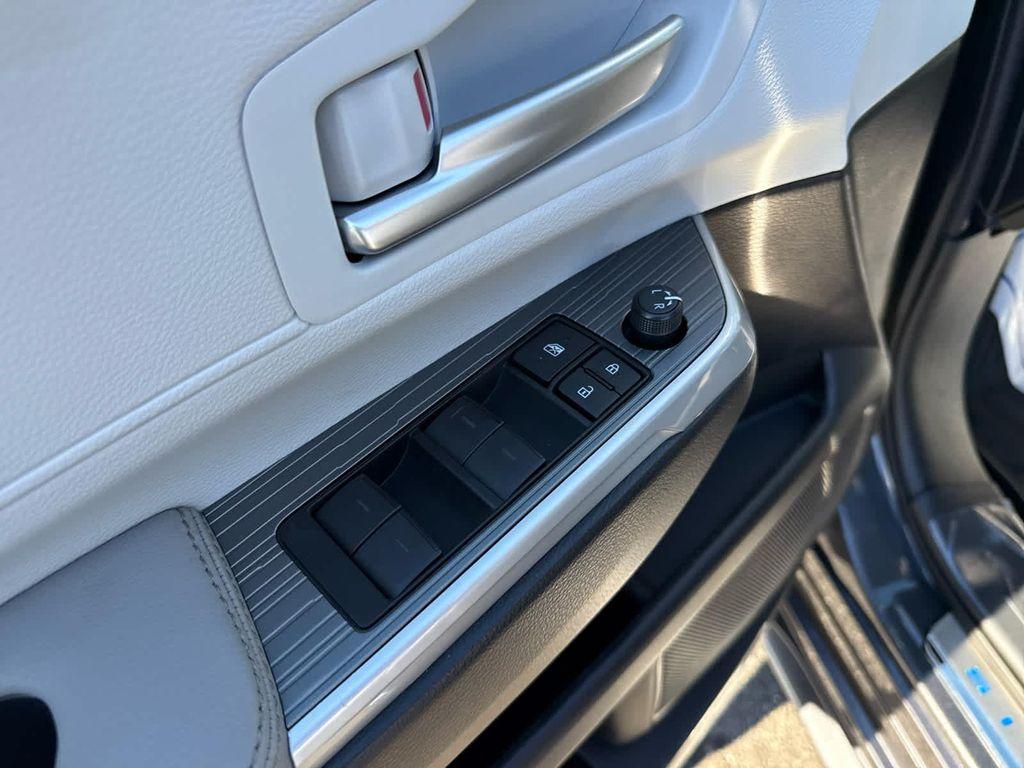 new 2025 Toyota Sienna car, priced at $48,689