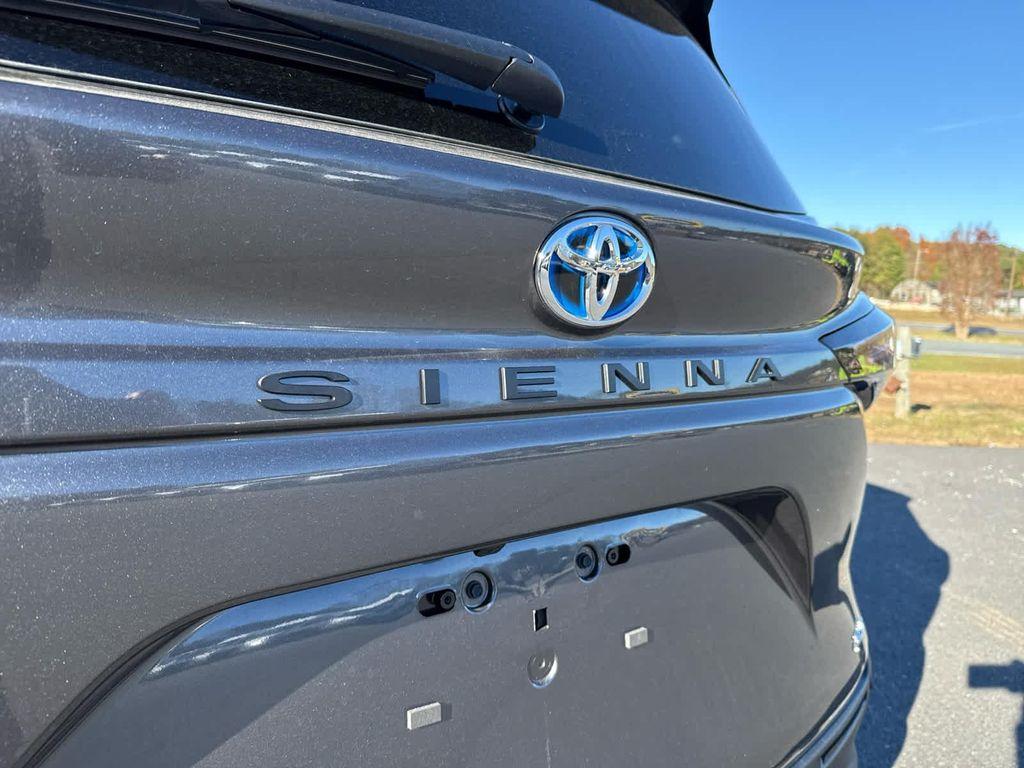 new 2025 Toyota Sienna car, priced at $48,689