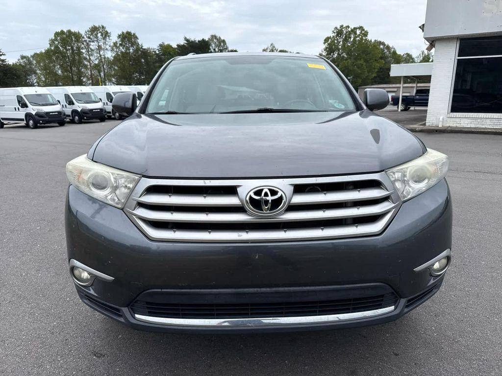 used 2013 Toyota Highlander car, priced at $11,988