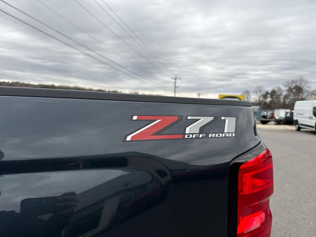 used 2018 Chevrolet Silverado 1500 car, priced at $24,989