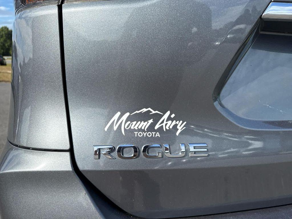 used 2020 Nissan Rogue car, priced at $15,943