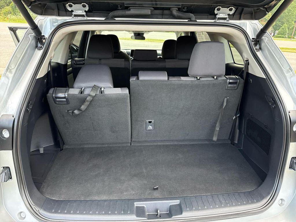 used 2024 Toyota Highlander car, priced at $36,476