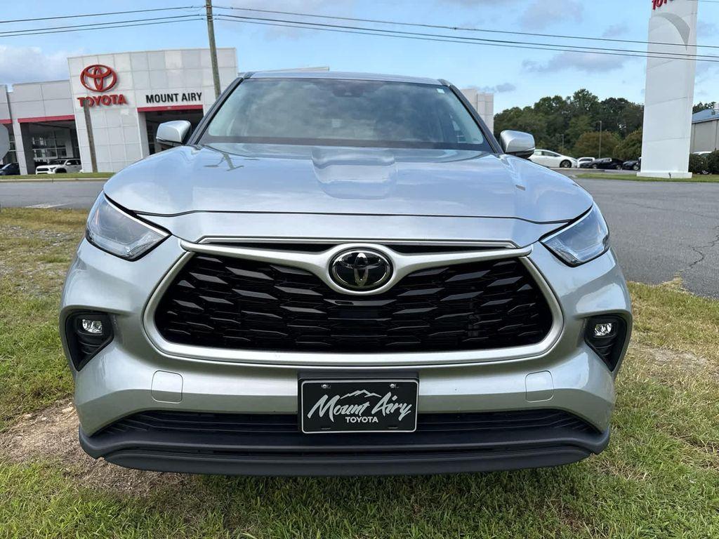 used 2024 Toyota Highlander car, priced at $36,476
