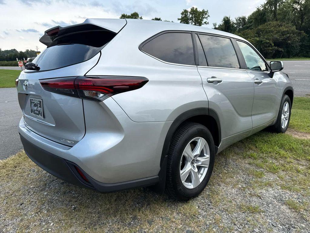 used 2024 Toyota Highlander car, priced at $36,476