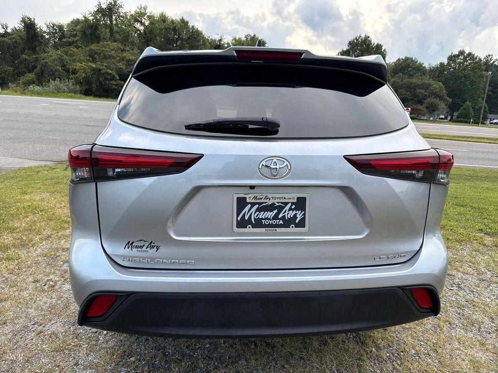used 2024 Toyota Highlander car, priced at $36,476