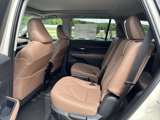 new 2024 Toyota Grand Highlander car, priced at $57,056