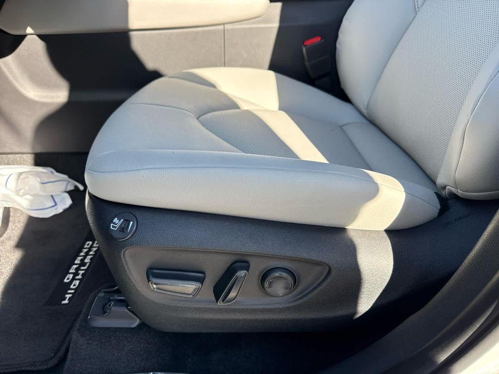 new 2026 Toyota Grand Highlander Hybrid car, priced at $54,420
