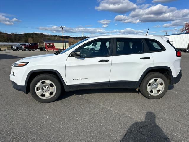 used 2016 Jeep Cherokee car, priced at $16,854