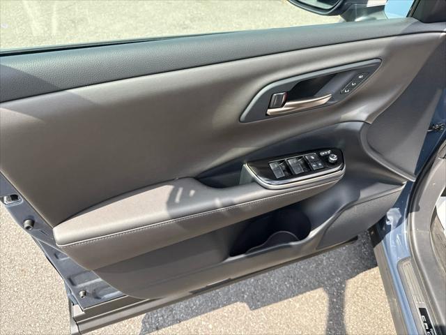 used 2025 Toyota Crown car, priced at $50,744