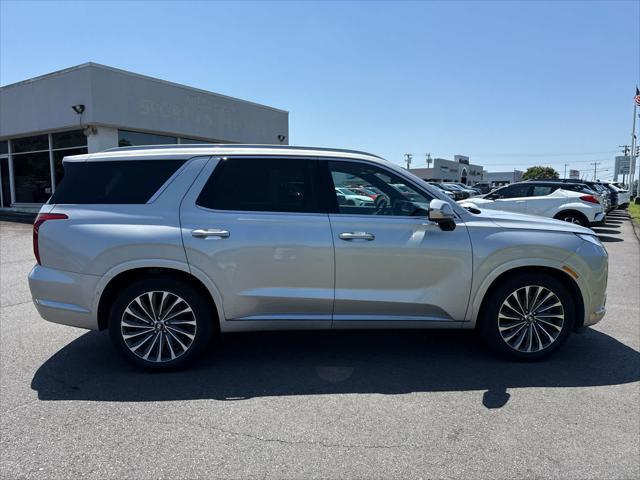 used 2024 Hyundai Palisade car, priced at $45,553