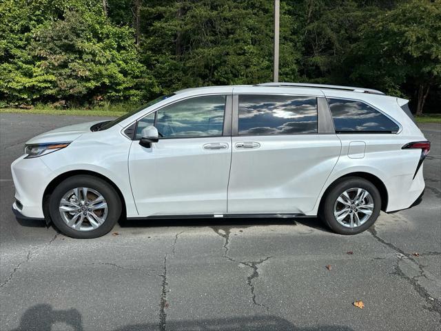 used 2023 Toyota Sienna car, priced at $49,777