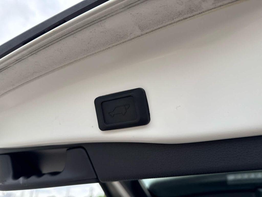 used 2020 Toyota RAV4 Hybrid car, priced at $32,989