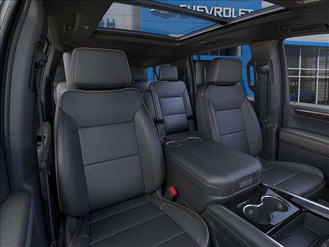 new 2025 Chevrolet Suburban car, priced at $89,658