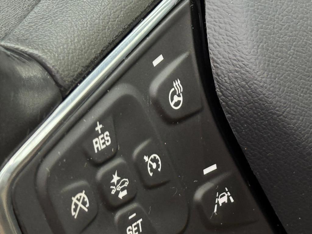 used 2022 Chevrolet Equinox car, priced at $24,000