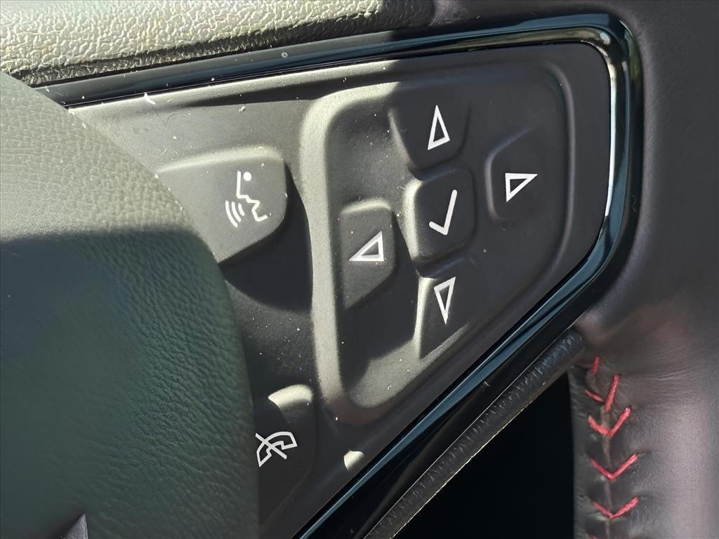 used 2022 Chevrolet Equinox car, priced at $25,700