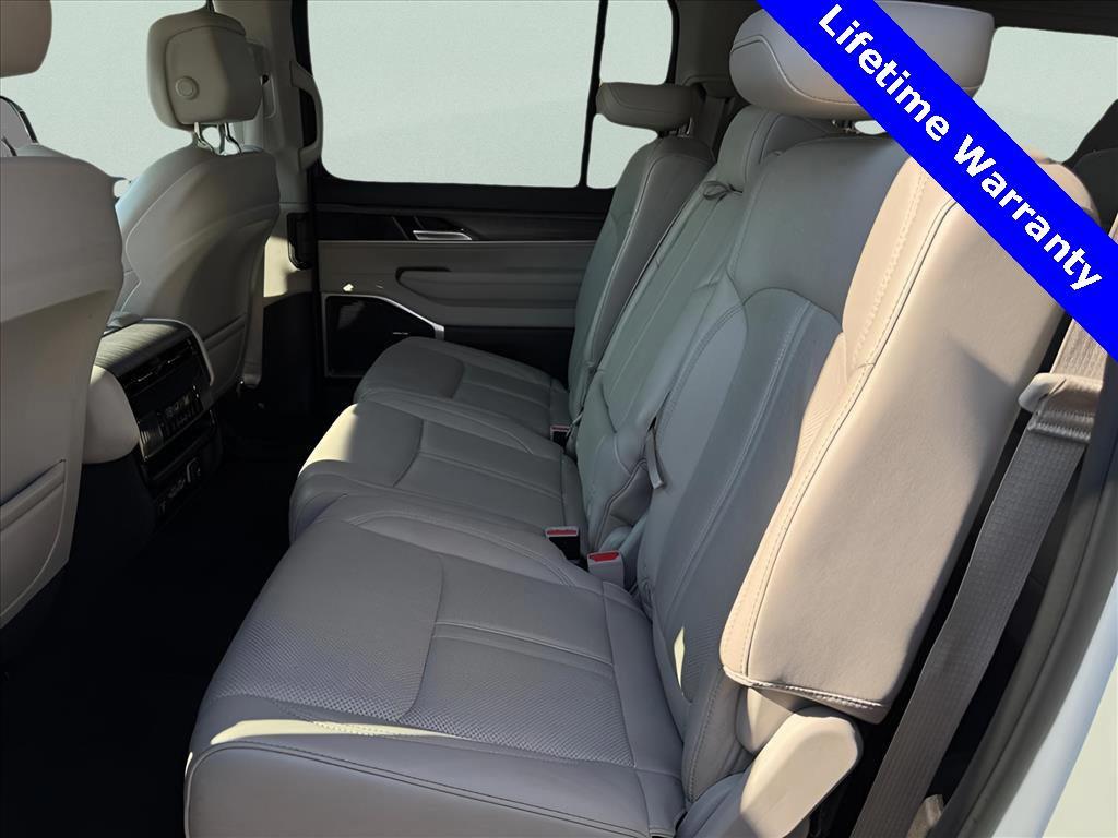 used 2024 Jeep Wagoneer L car, priced at $39,000