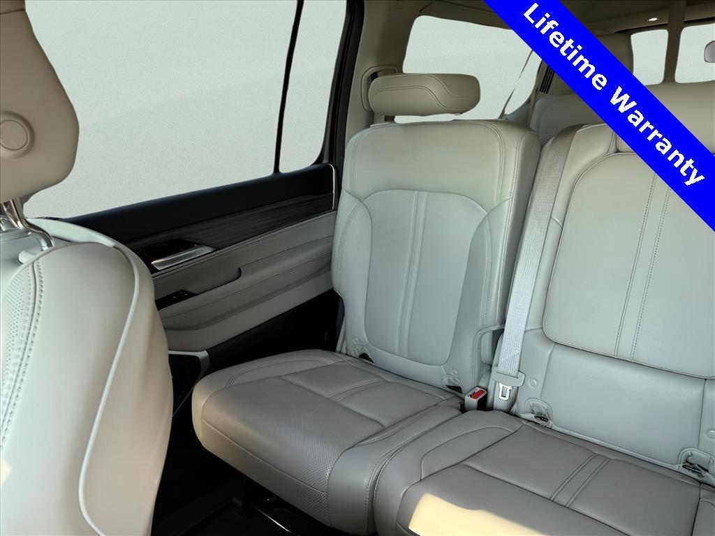 used 2024 Jeep Wagoneer L car, priced at $39,000