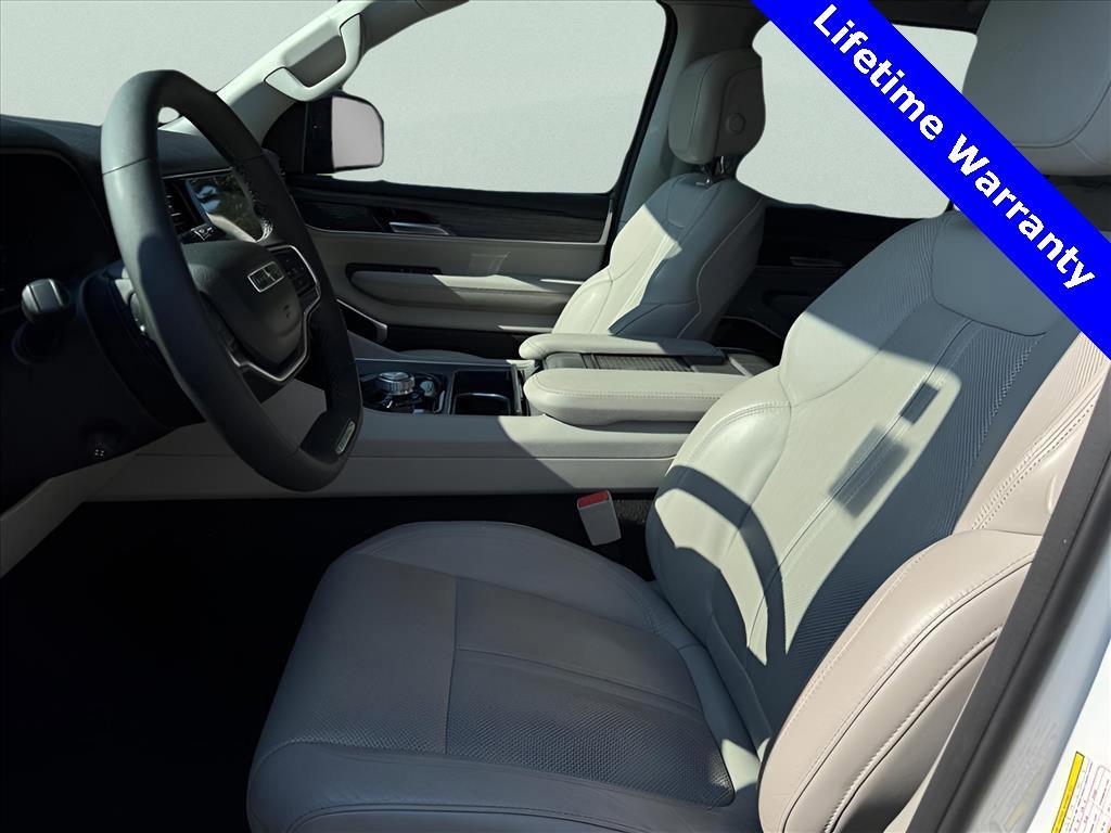 used 2024 Jeep Wagoneer L car, priced at $39,000